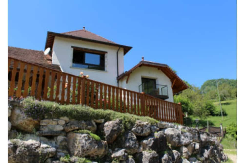 Photo of Outdoor in Saint-Genix-sur-Guiers