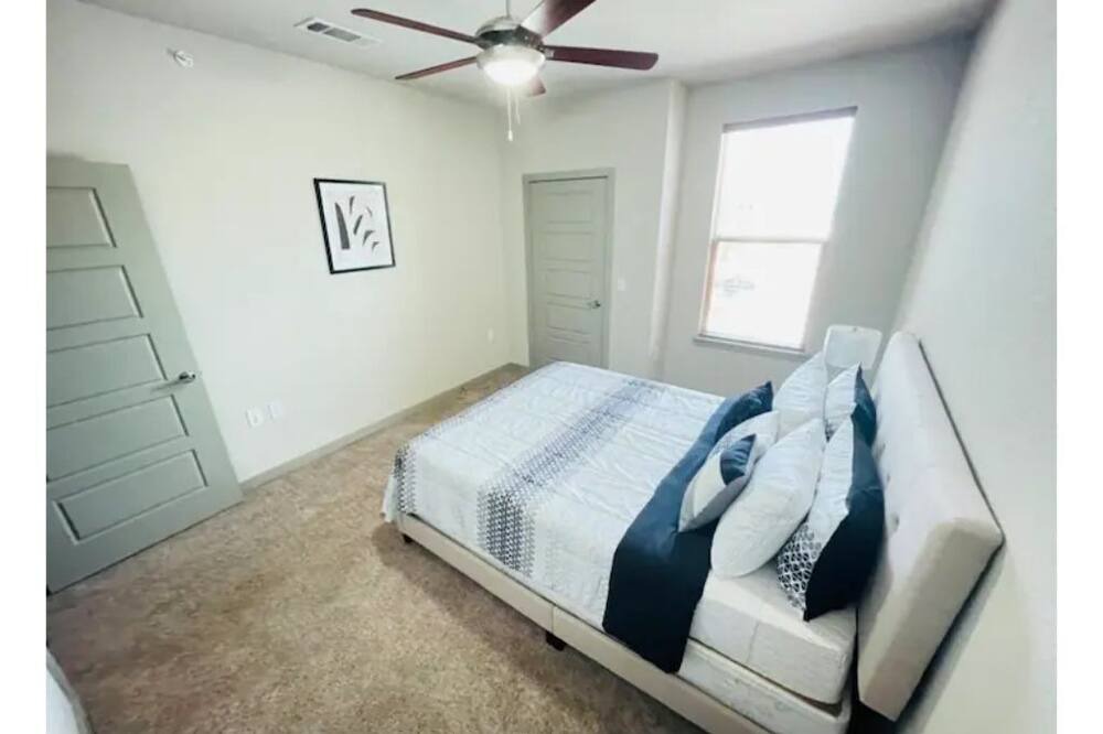 Photo of Bedroom in Fort Worth