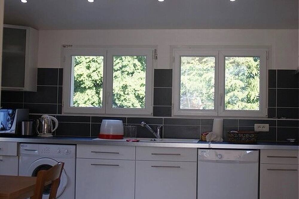 Photo of Kitchen in Saint-Aubin-sur-Scie