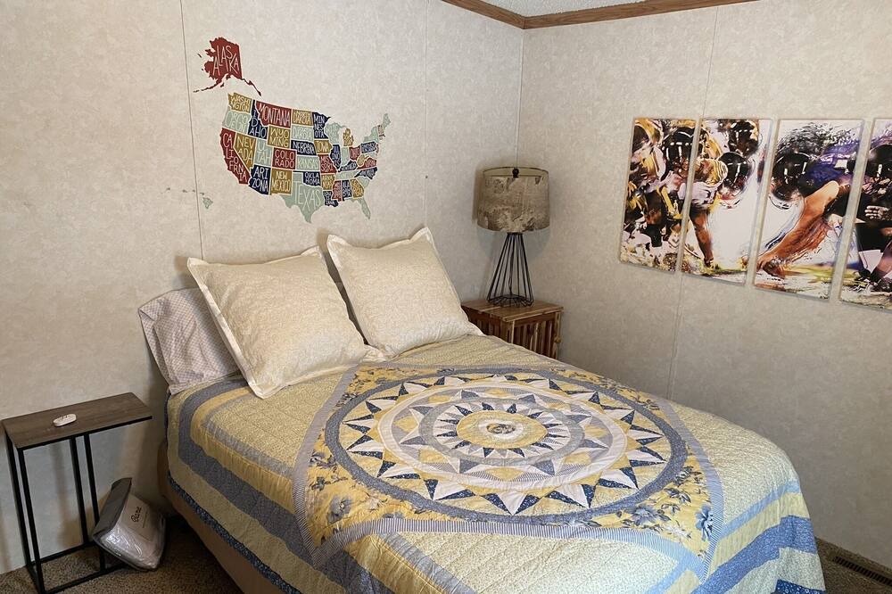 Photo of Bedroom in Ottertail