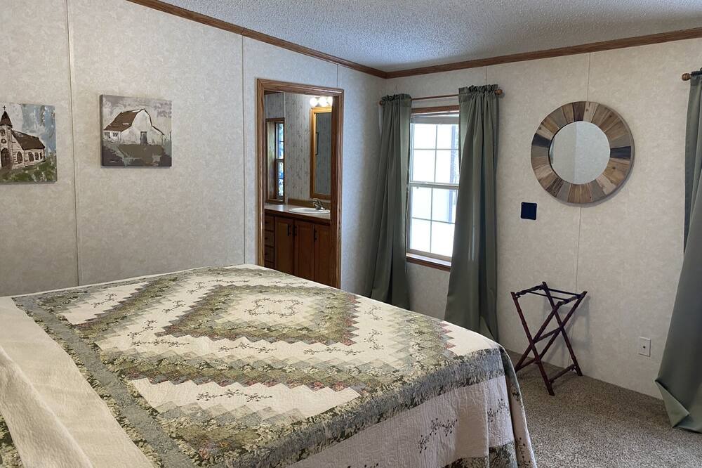 Photo of Bedroom in Ottertail