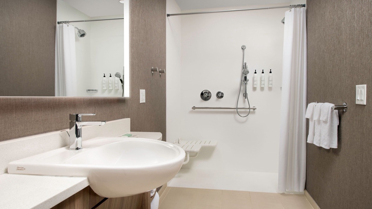 Photo of Bathroom in Mason