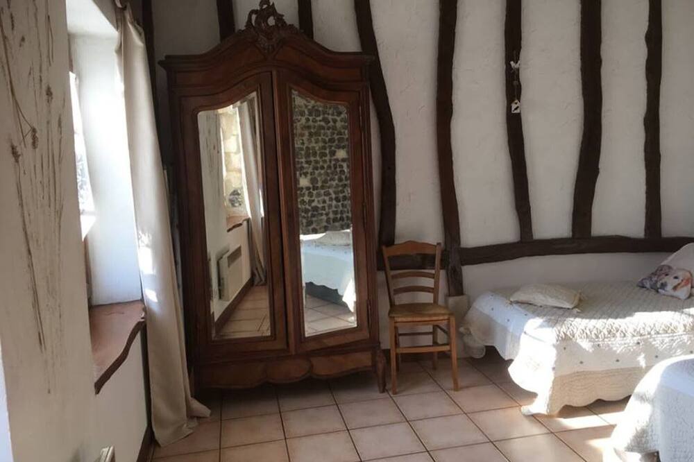 Photo of Bedroom in Maneglise
