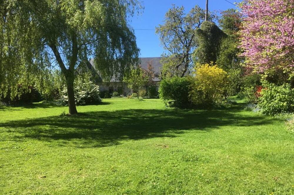 Photo of Outdoor in Maneglise