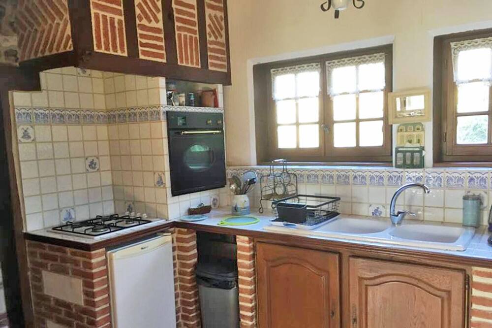 Photo of Kitchen in Maneglise