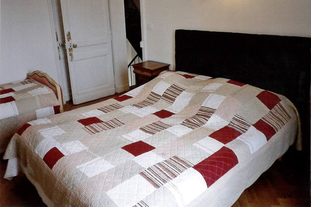 Photo of Bedroom in Lintot