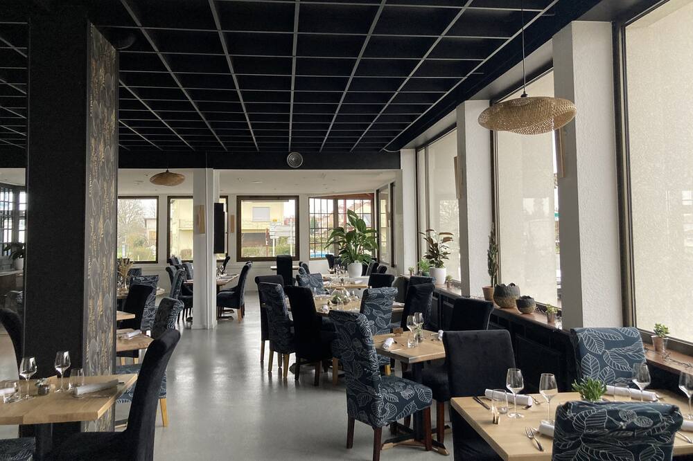 Photo of Others in Seingbouse