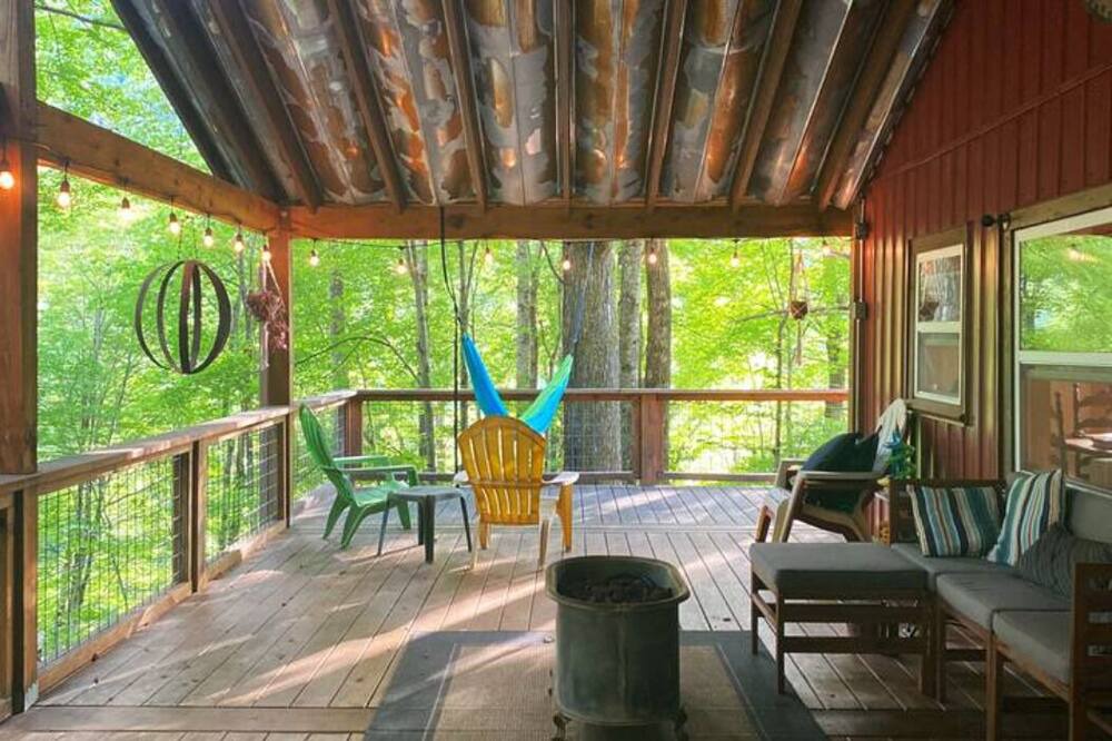 Photo of Patio Balcony in Cattail Creek