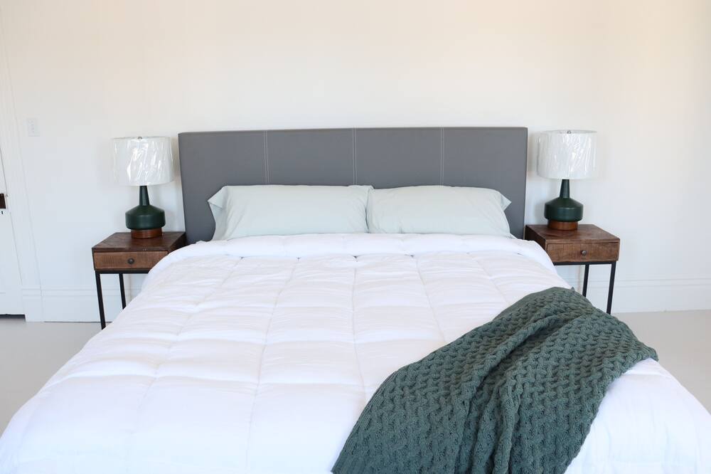 Photo of Bedroom in Delta