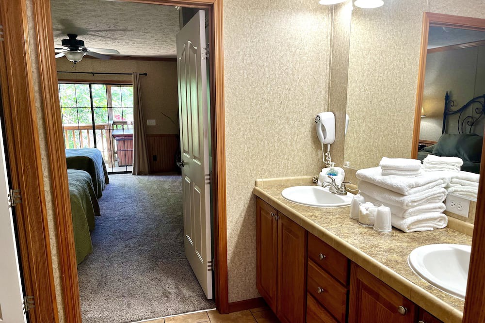 Photo of Bathroom in Kirby