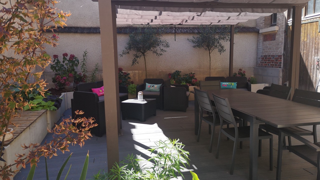 Photo of Patio Balcony in Avize