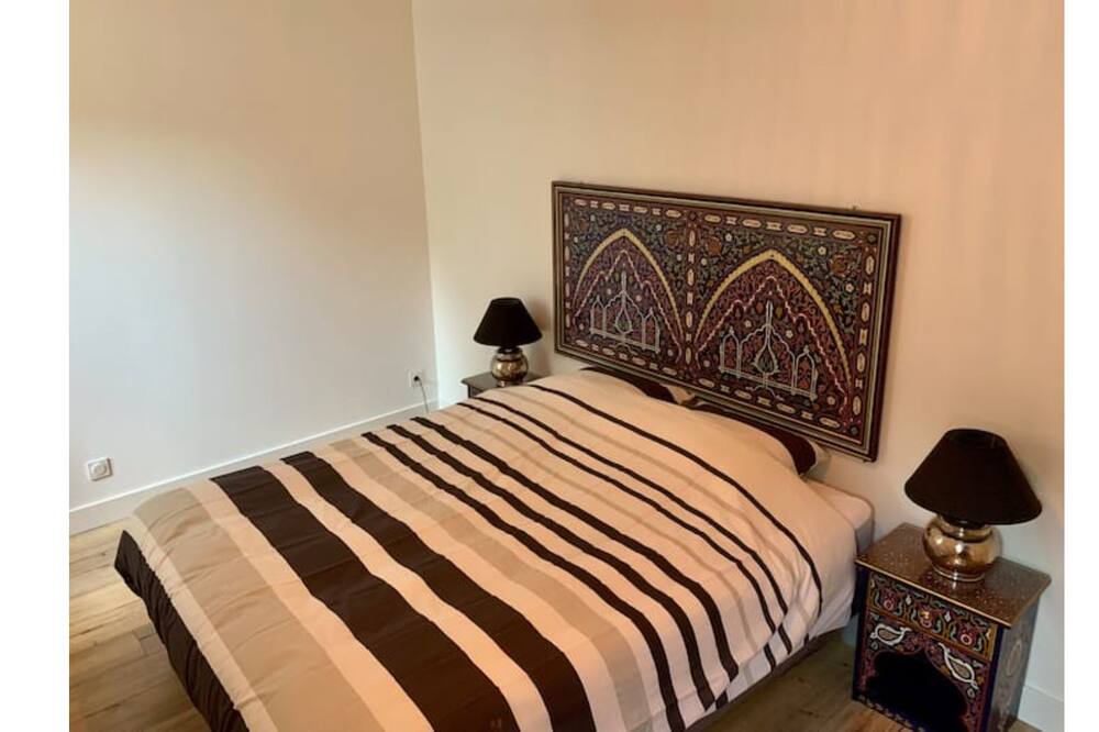 Photo of Bedroom in Troyes