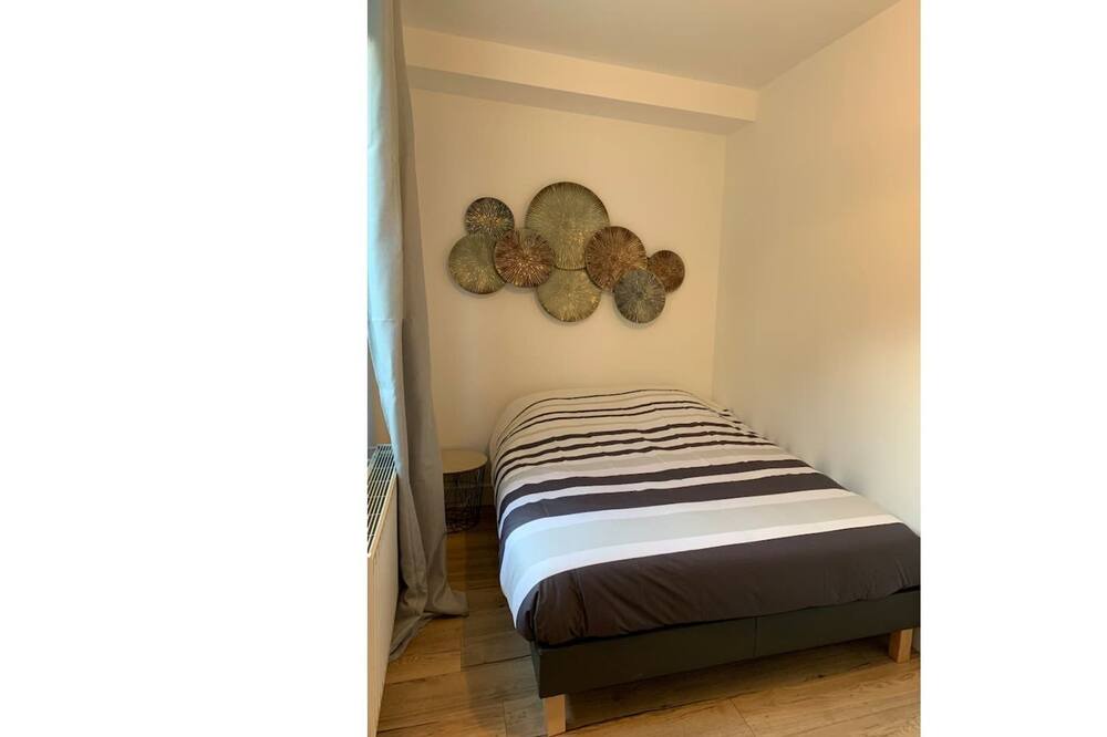 Photo of Bedroom in Troyes