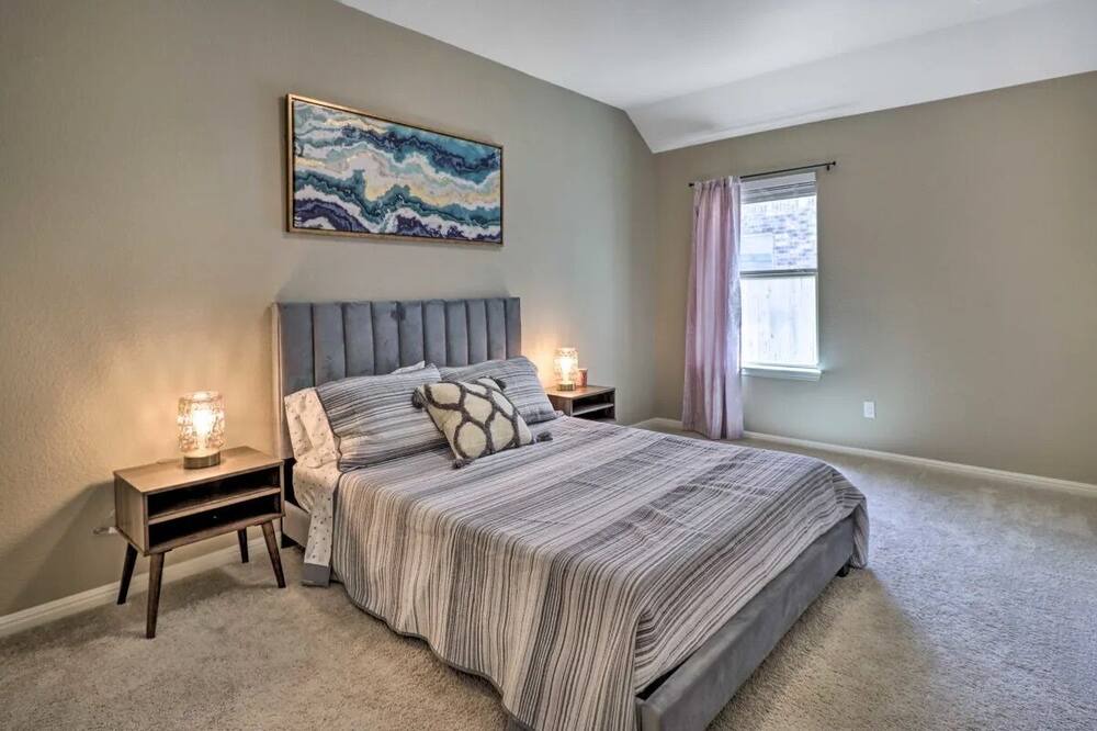Photo of Bedroom in Pflugerville