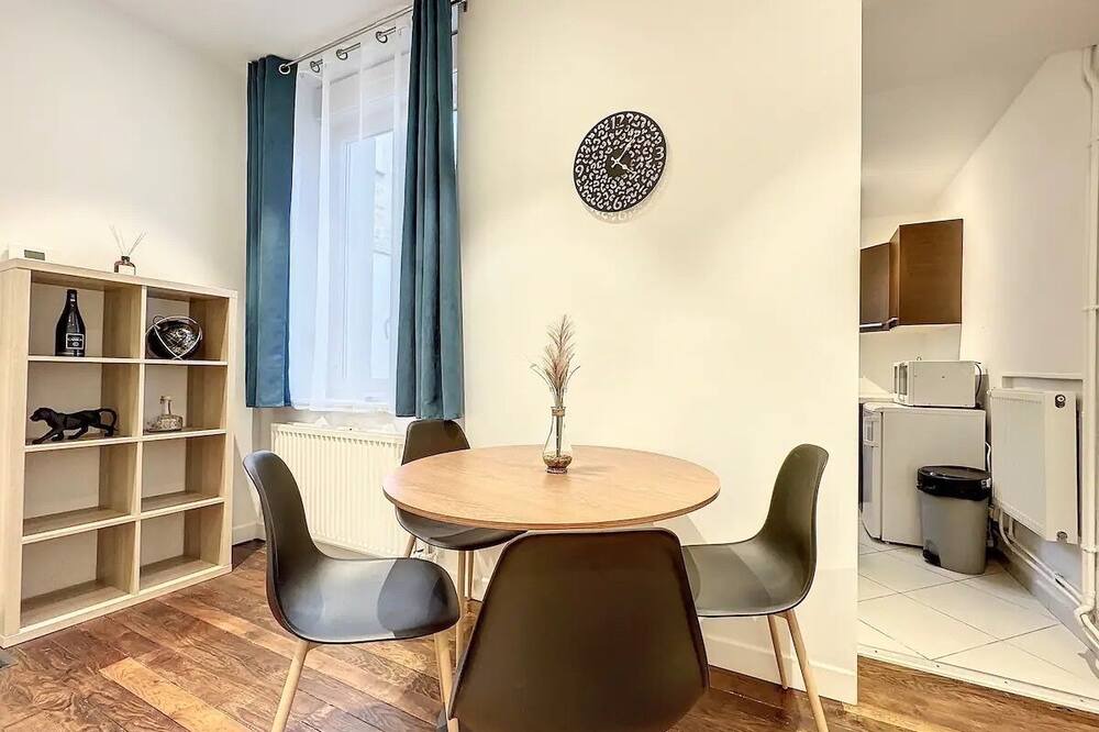 Photo of Livingroom in Reims