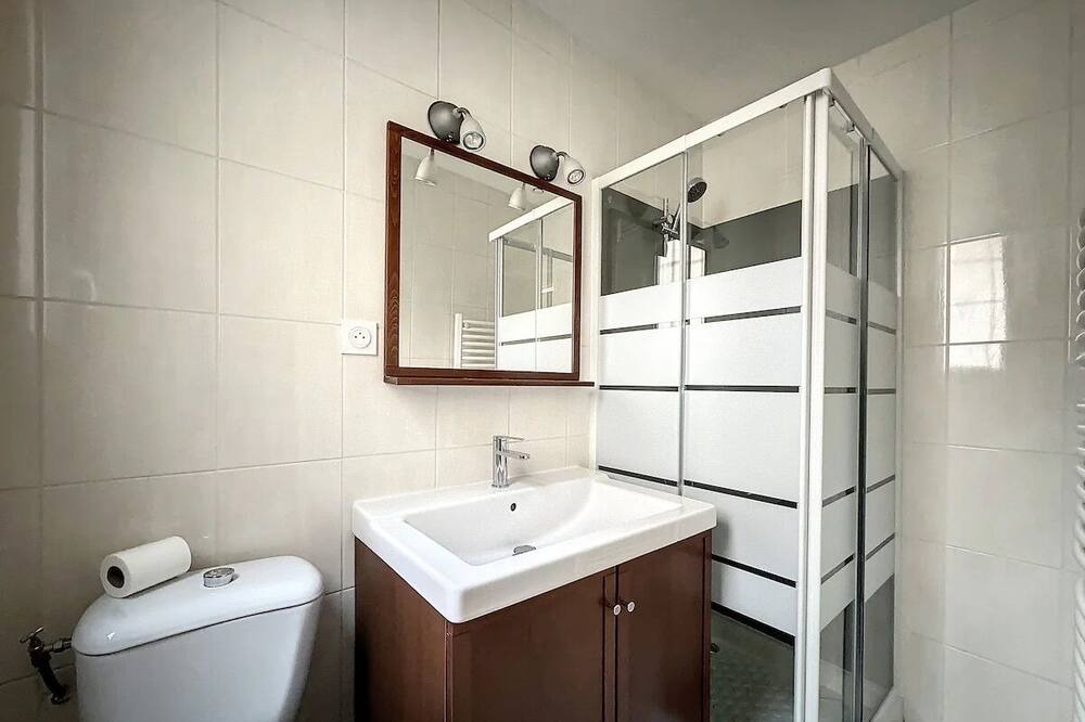 Photo of Bathroom in Reims