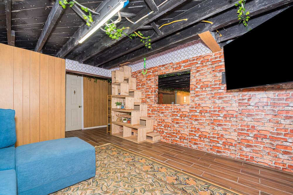 Photo of Livingroom in Mastic Beach