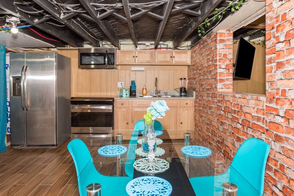 Photo of Others in Mastic Beach