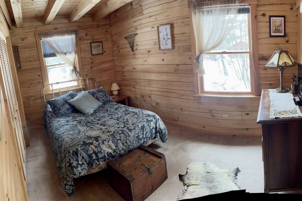 Photo of Bedroom in South Casco