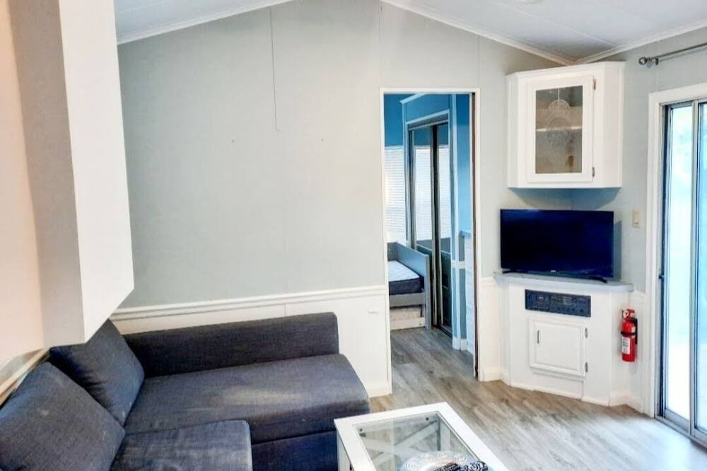 Photo of Livingroom in Sherkston