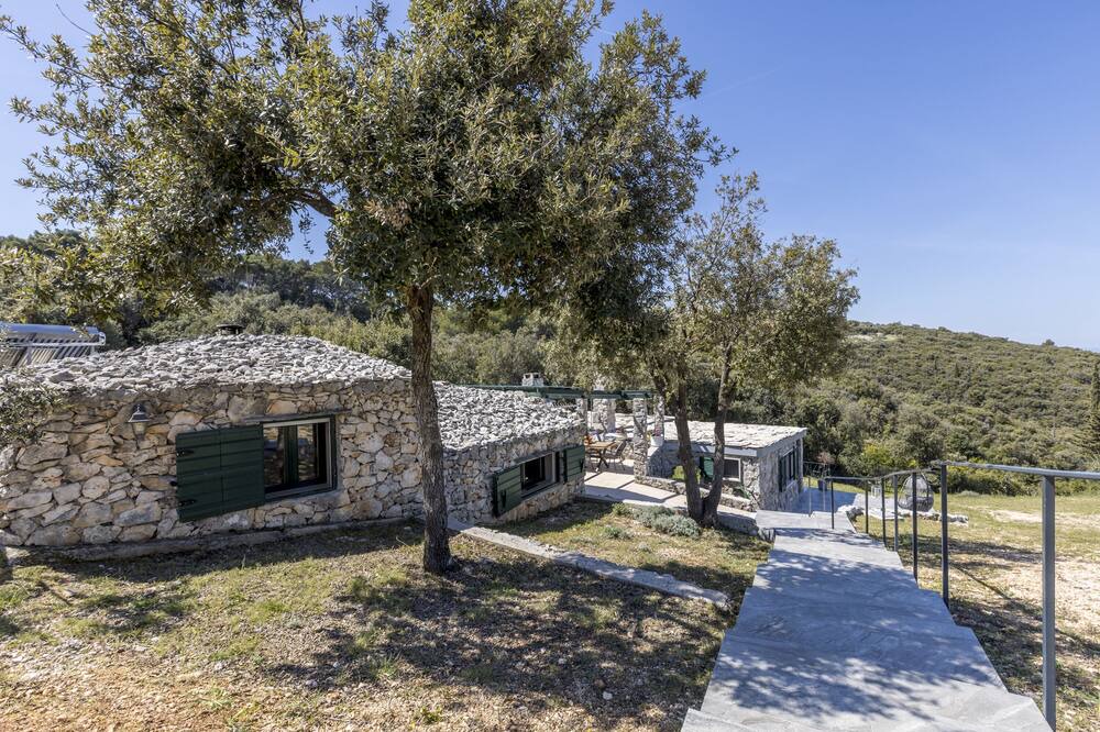Photo of Outdoor in Dol