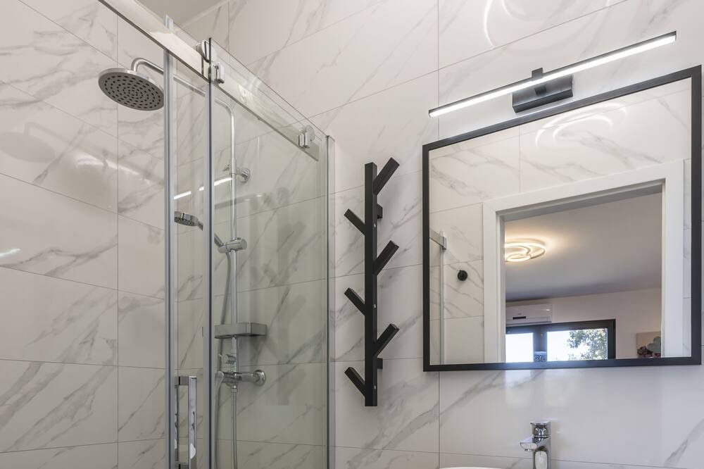 Photo of Bathroom in Dol