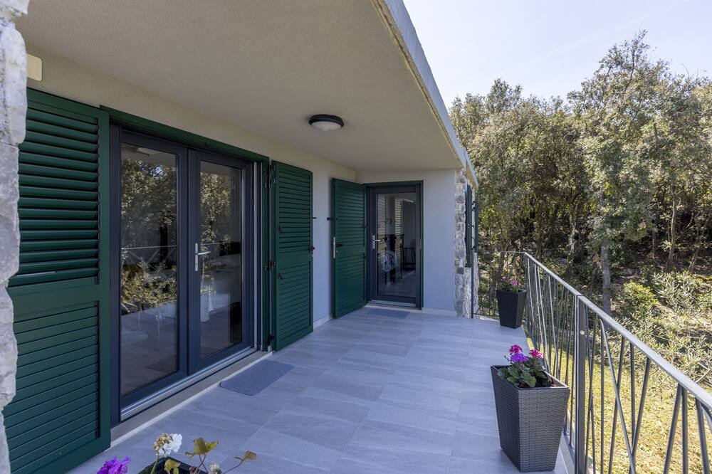Photo of Outdoor in Dol
