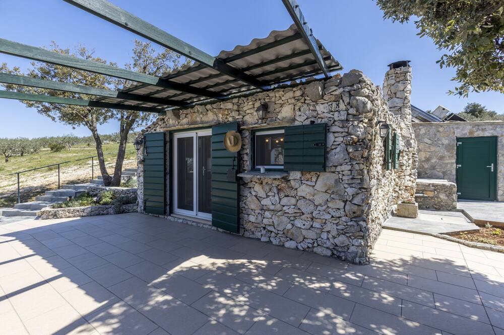 Photo of Patio Balcony in Dol