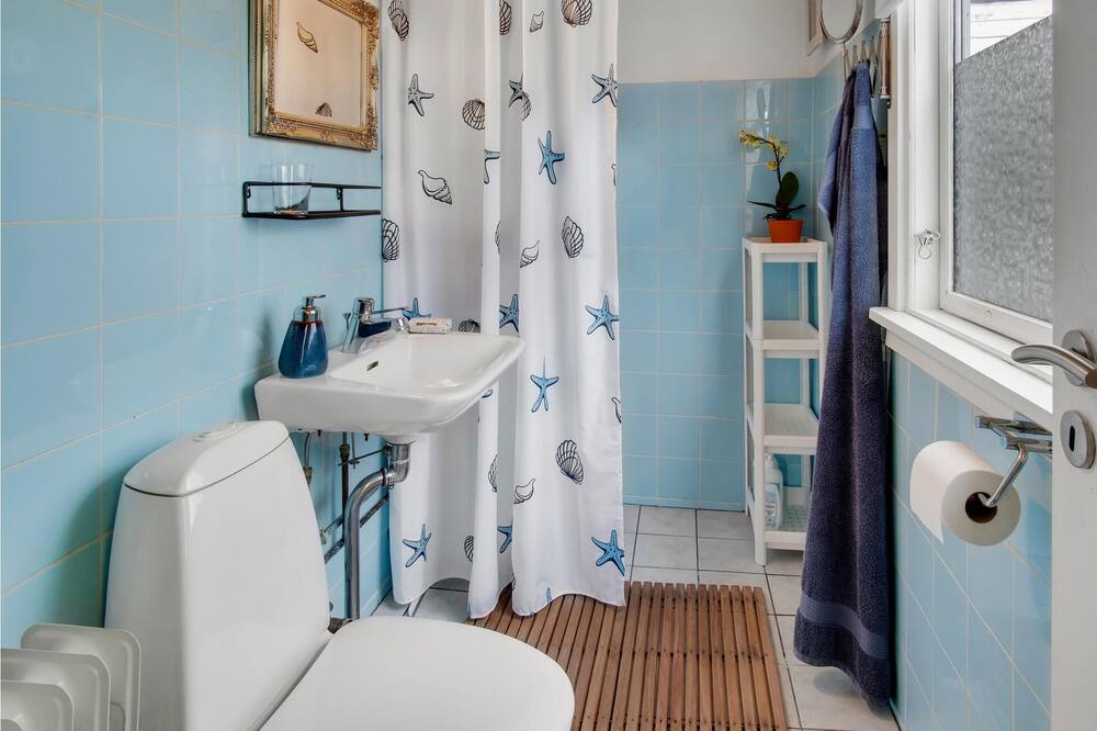 Photo of Bathroom in Reersø