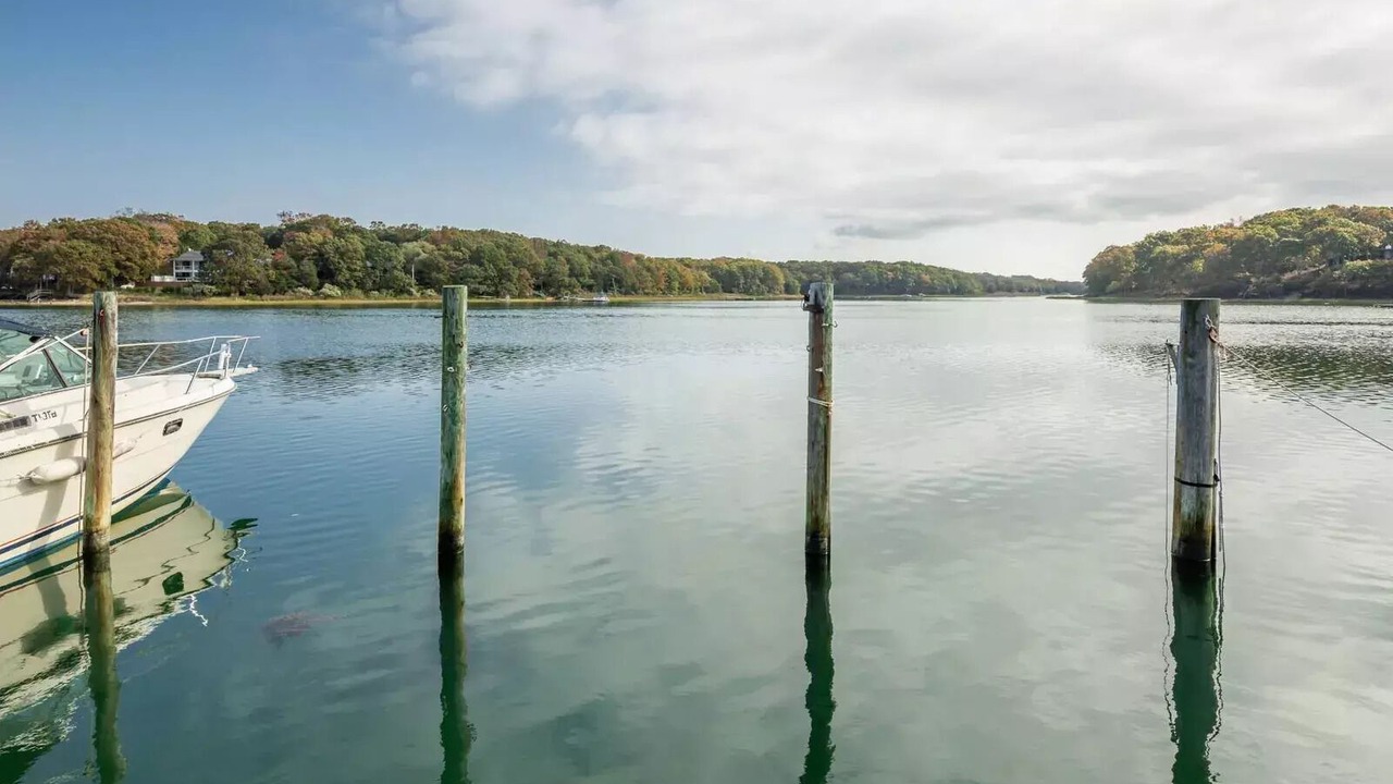 Photo of Outdoor in Lion Head Beach