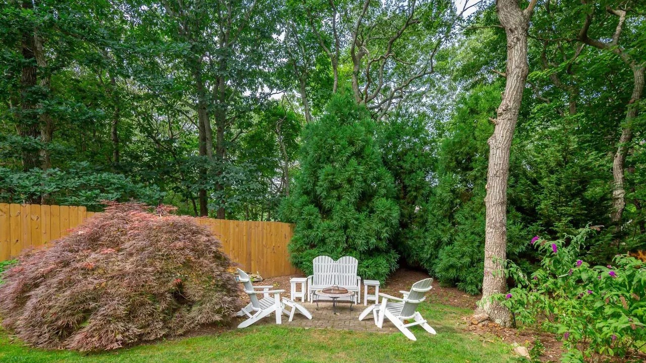 Photo of Outdoor in Lion Head Beach