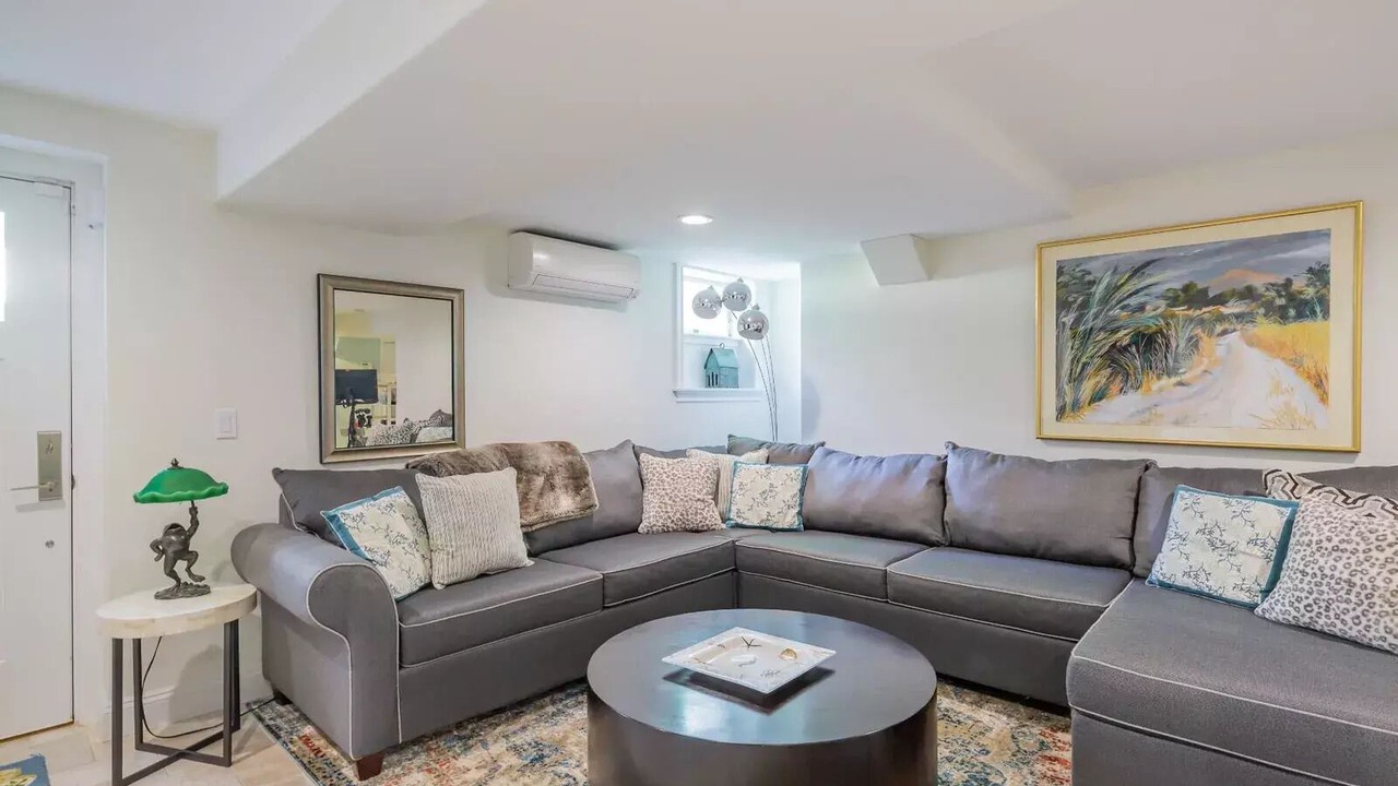 Photo of Livingroom in Lion Head Beach