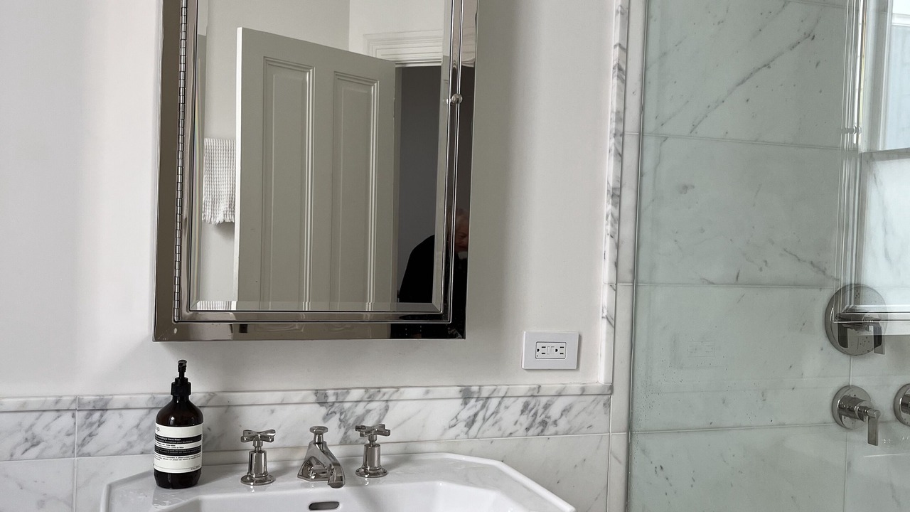 Photo of Others in Lower Pacific Heights