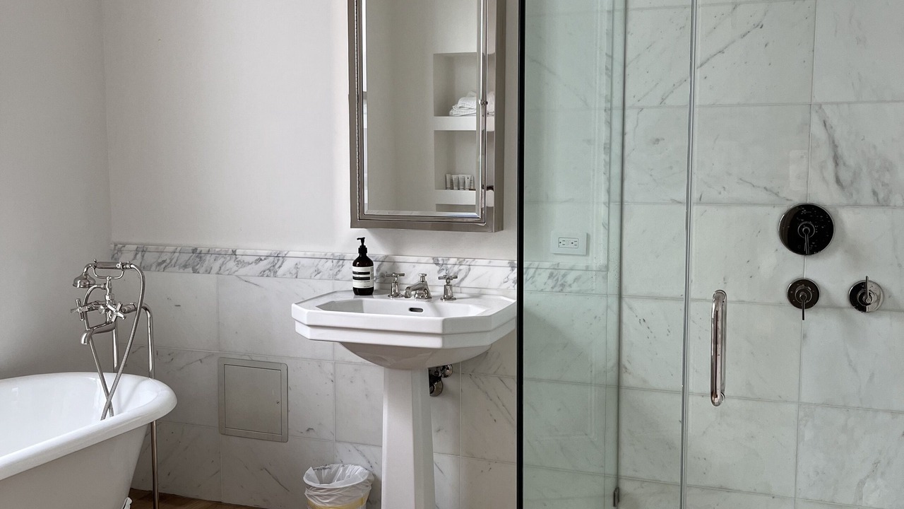 Photo of Others in Lower Pacific Heights