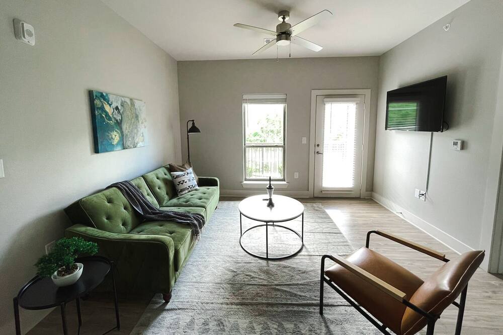 Photo of Livingroom in Rock Creek