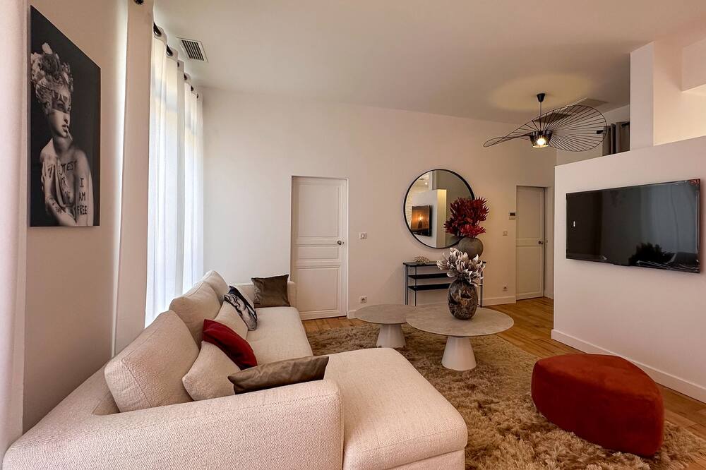 Photo of Livingroom in Boujan-sur-Libron