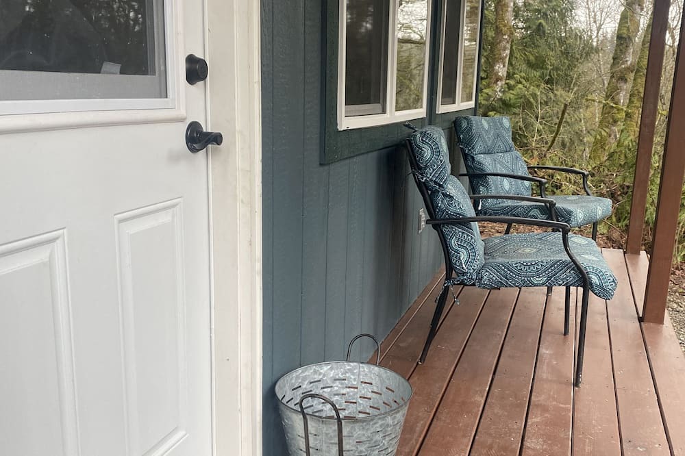 Photo of Outdoor in Maple Valley