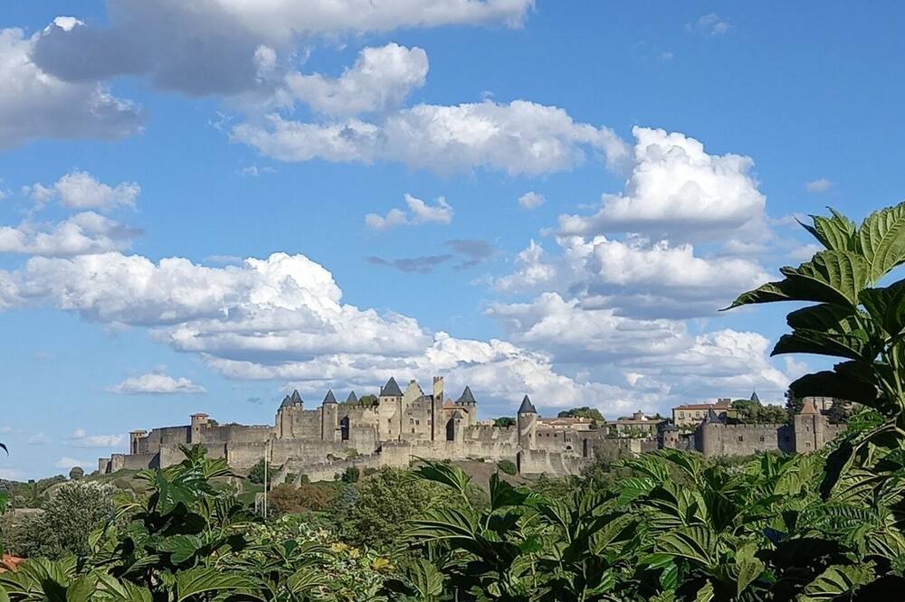 Photo of Outdoor in Montclar
