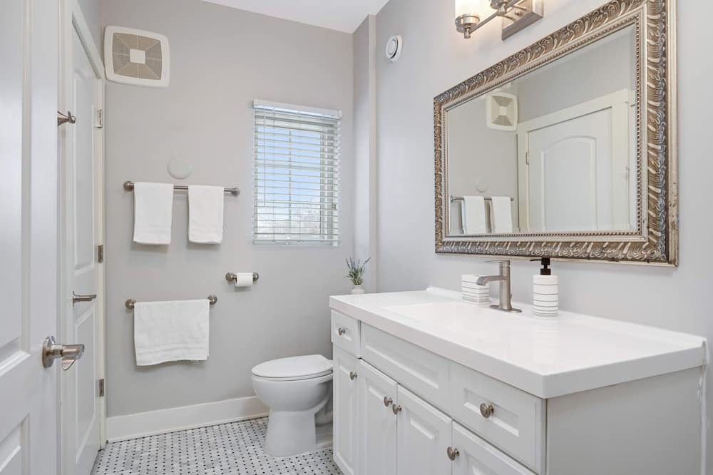 Photo of Bathroom in Lowry Hill East