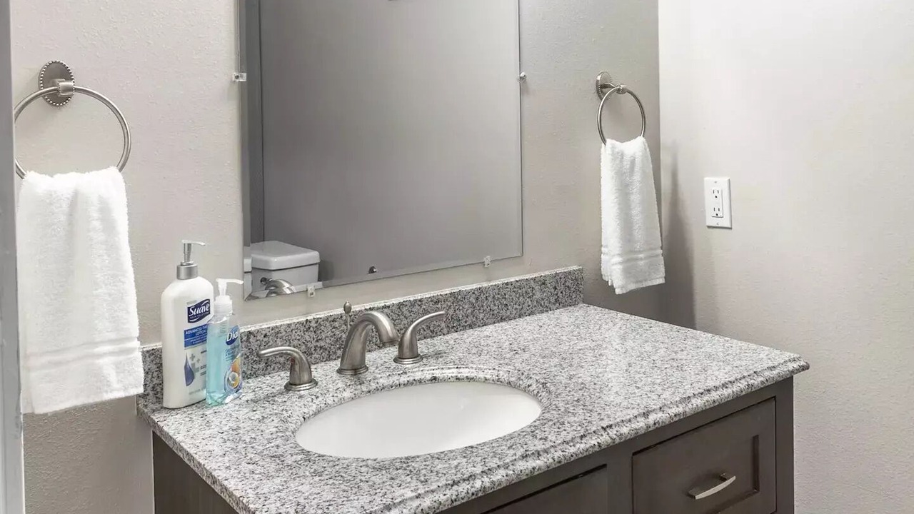 Photo of Bathroom in Hattiesburg
