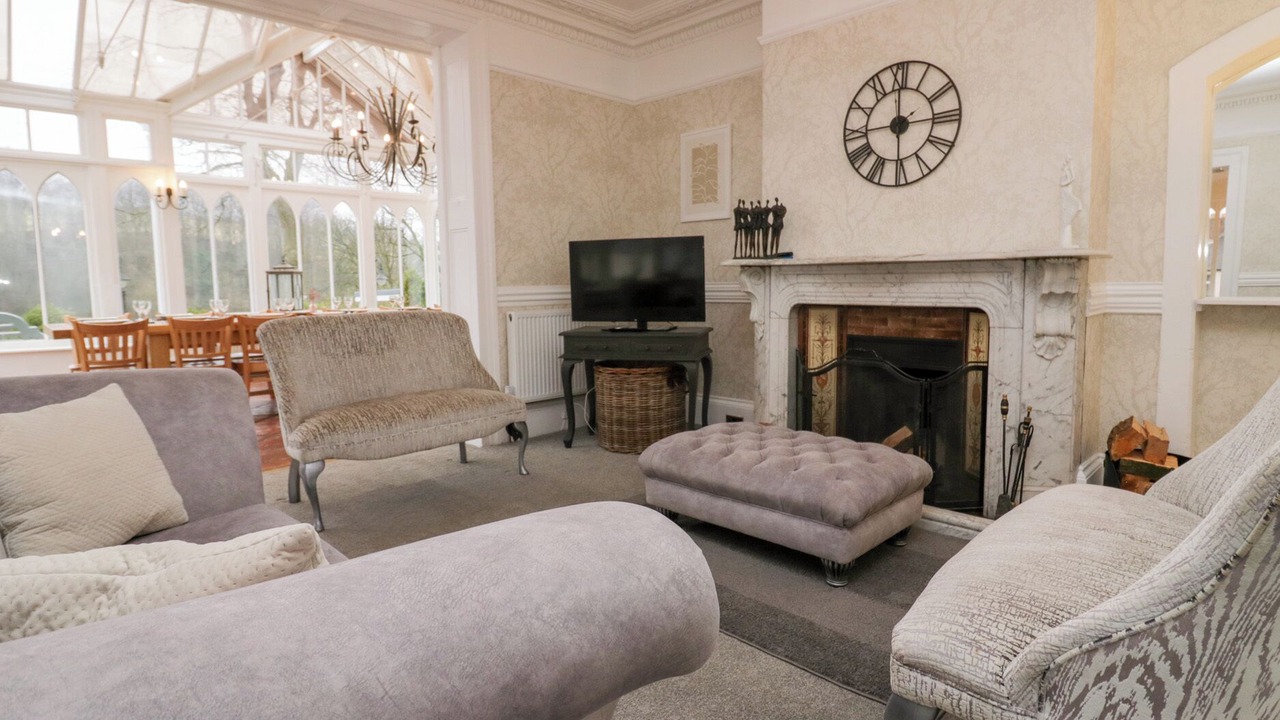 Photo of Livingroom in Dalton-in-Furness