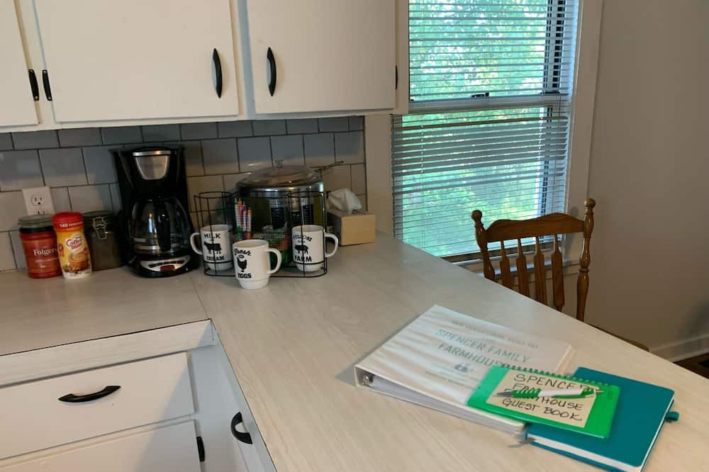 Photo of Kitchen in Monroe City