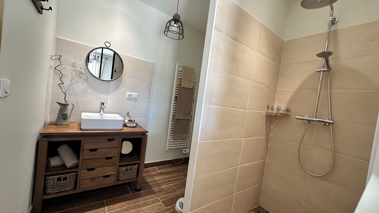 Photo of Bathroom in Bizeneuille