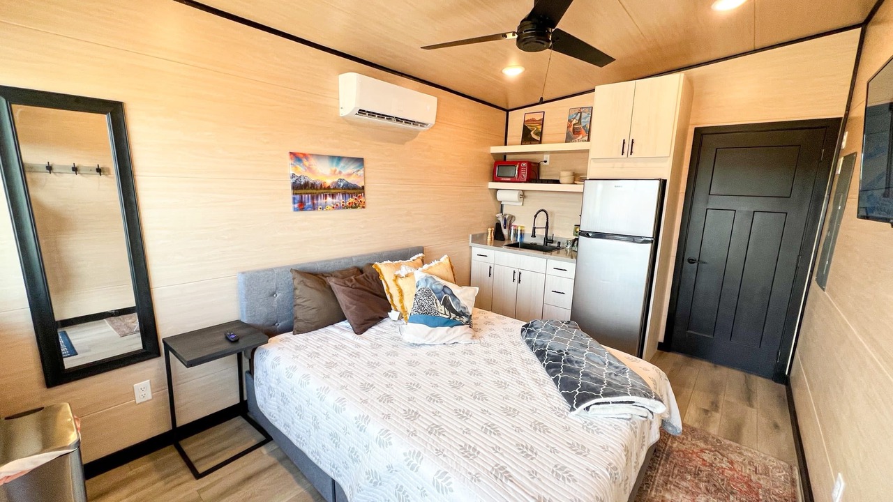 Photo of Others in Leigh Creek Estates