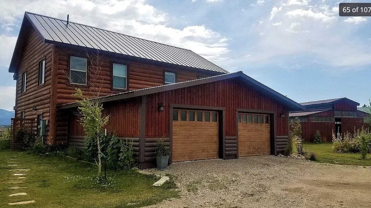 Photo of Outdoor in Leigh Creek Estates