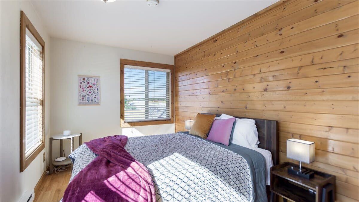 Photo of Others in Leigh Creek Estates