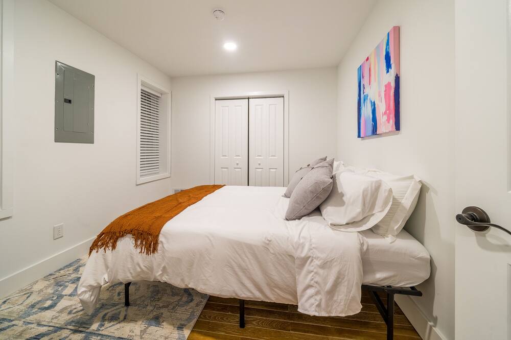 Photo of Bedroom in Corn Hill