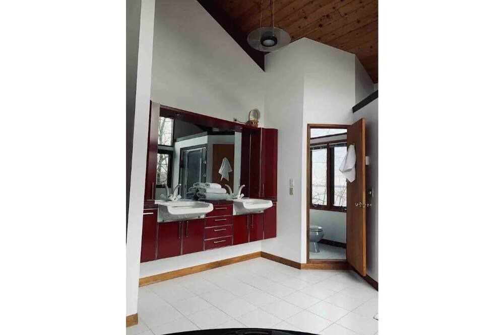 Photo of Bathroom in Fredericksburg