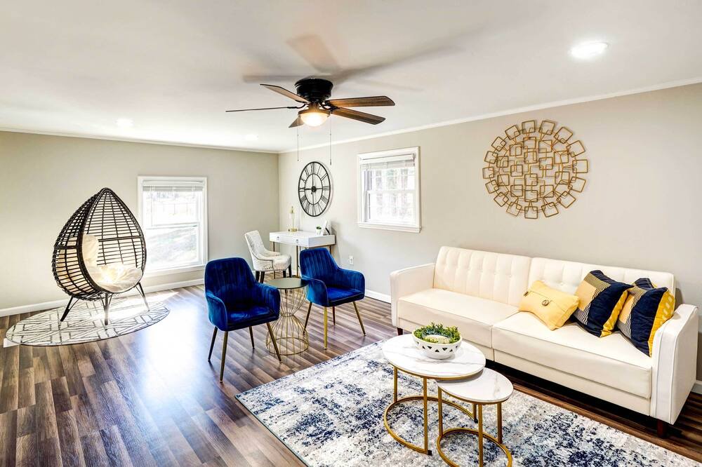 Photo of Bedroom in Mebane