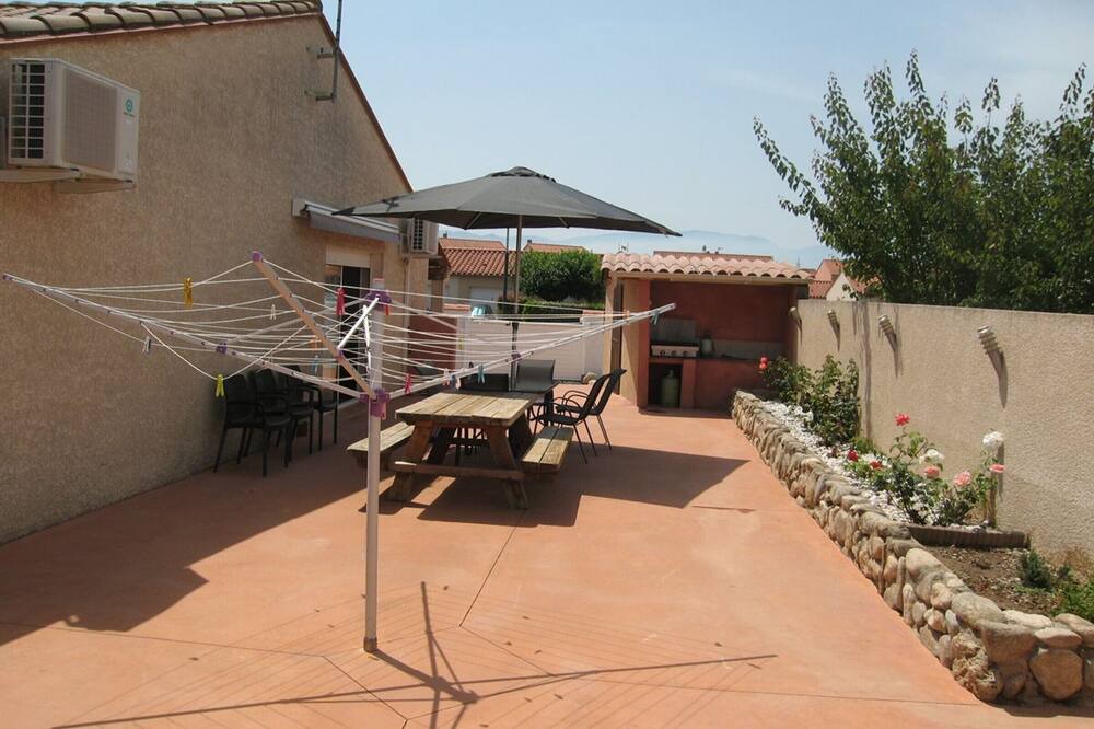 Photo of Patio Balcony in Latour-Bas-Elne